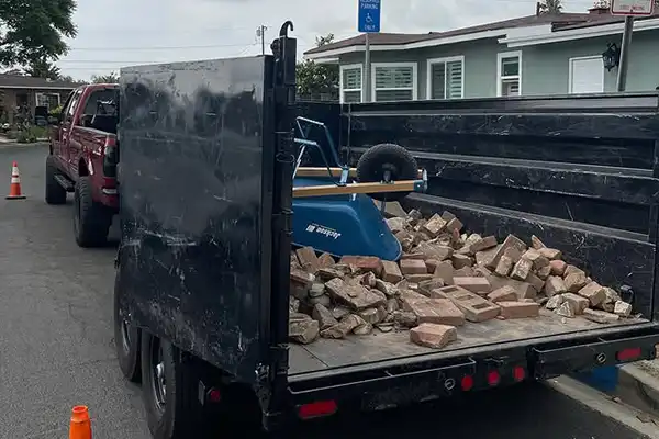 Mendoza's All Haul and Junk Removal's other services