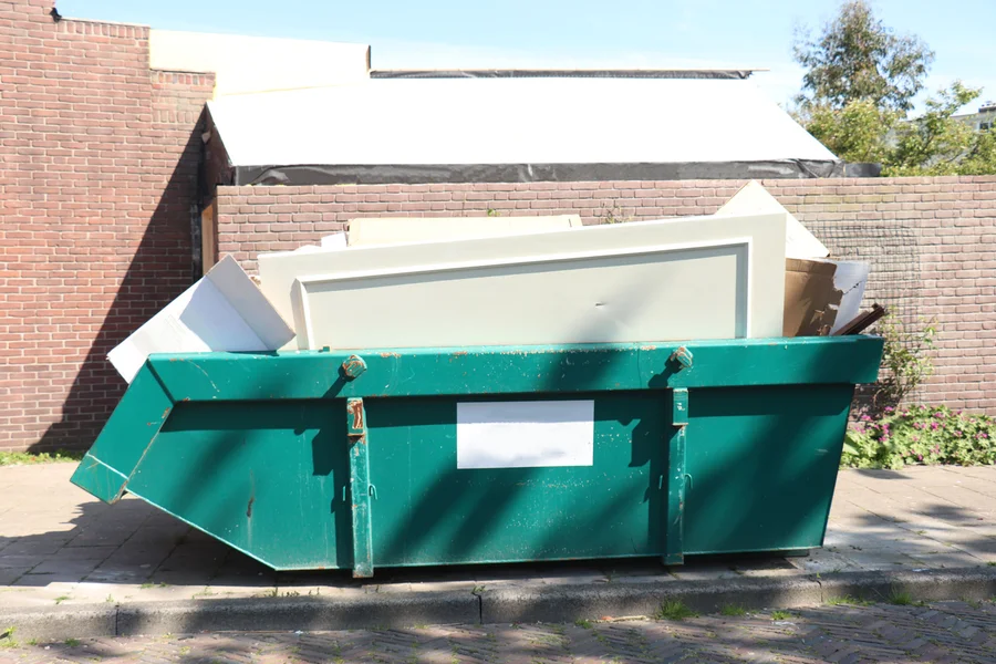 What To Expect From A Professional Trash Hauling Service in Covina, CA What To Expect From A Professional Trash Hauling Service in Covina, CA